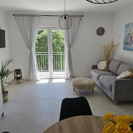 Ika Lejlighed Kruševo
